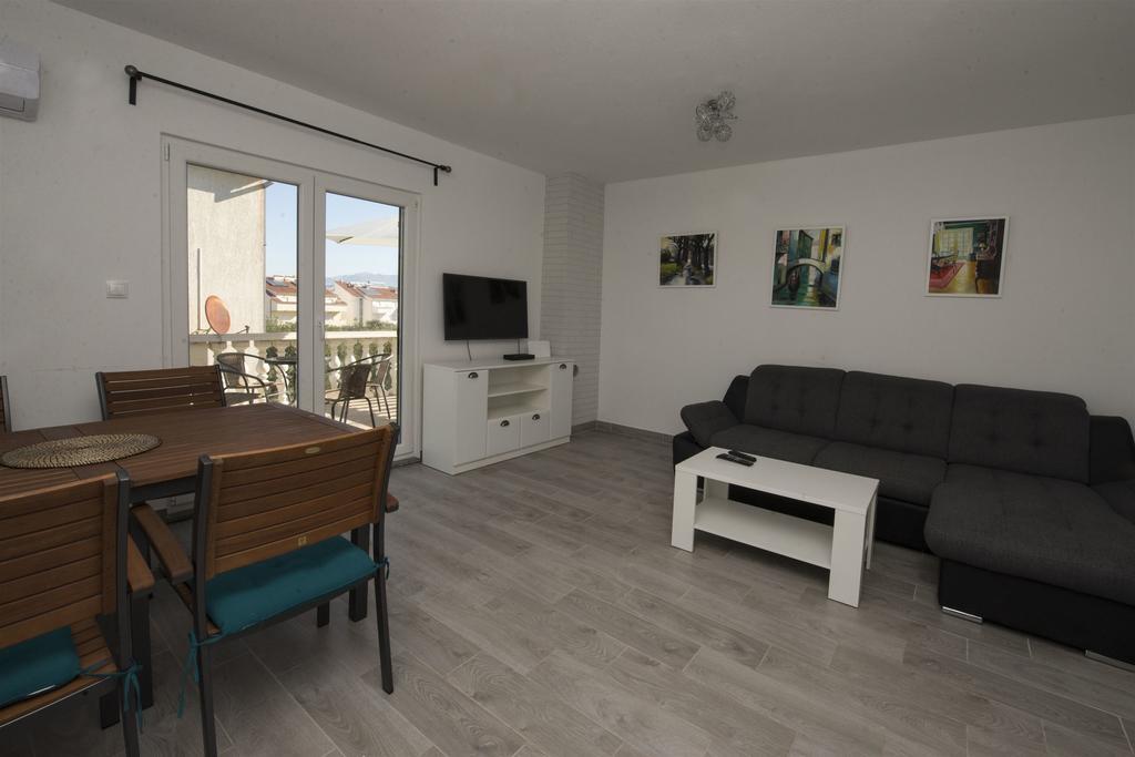 סלאטינה Apartment Jure מראה חיצוני תמונה
