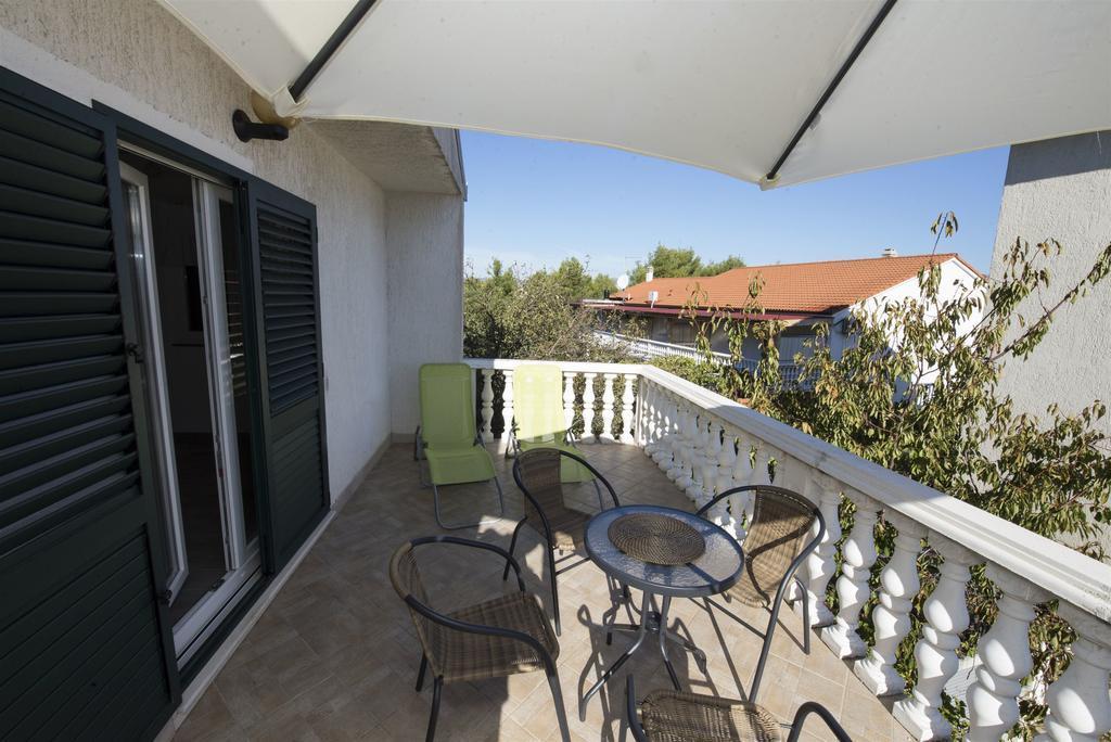 סלאטינה Apartment Jure מראה חיצוני תמונה